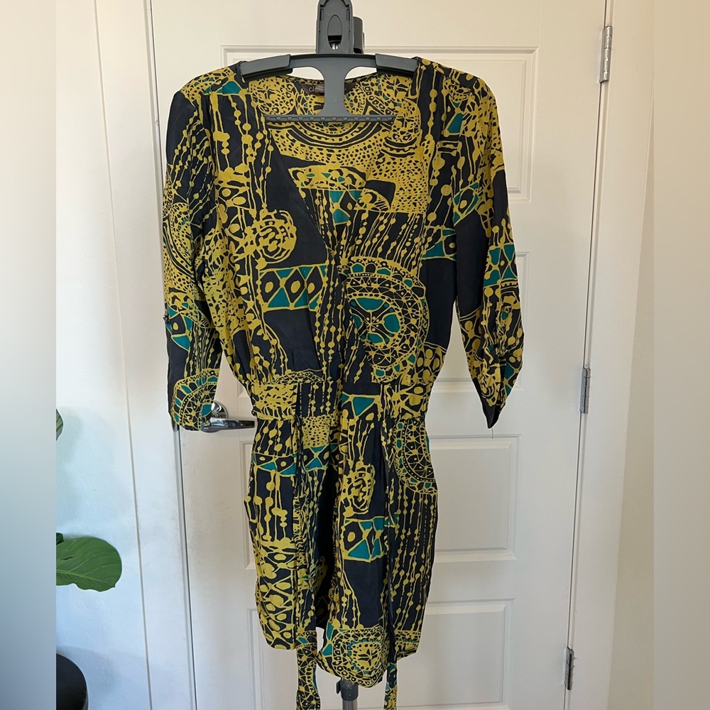 Silk Jumper. Size Small